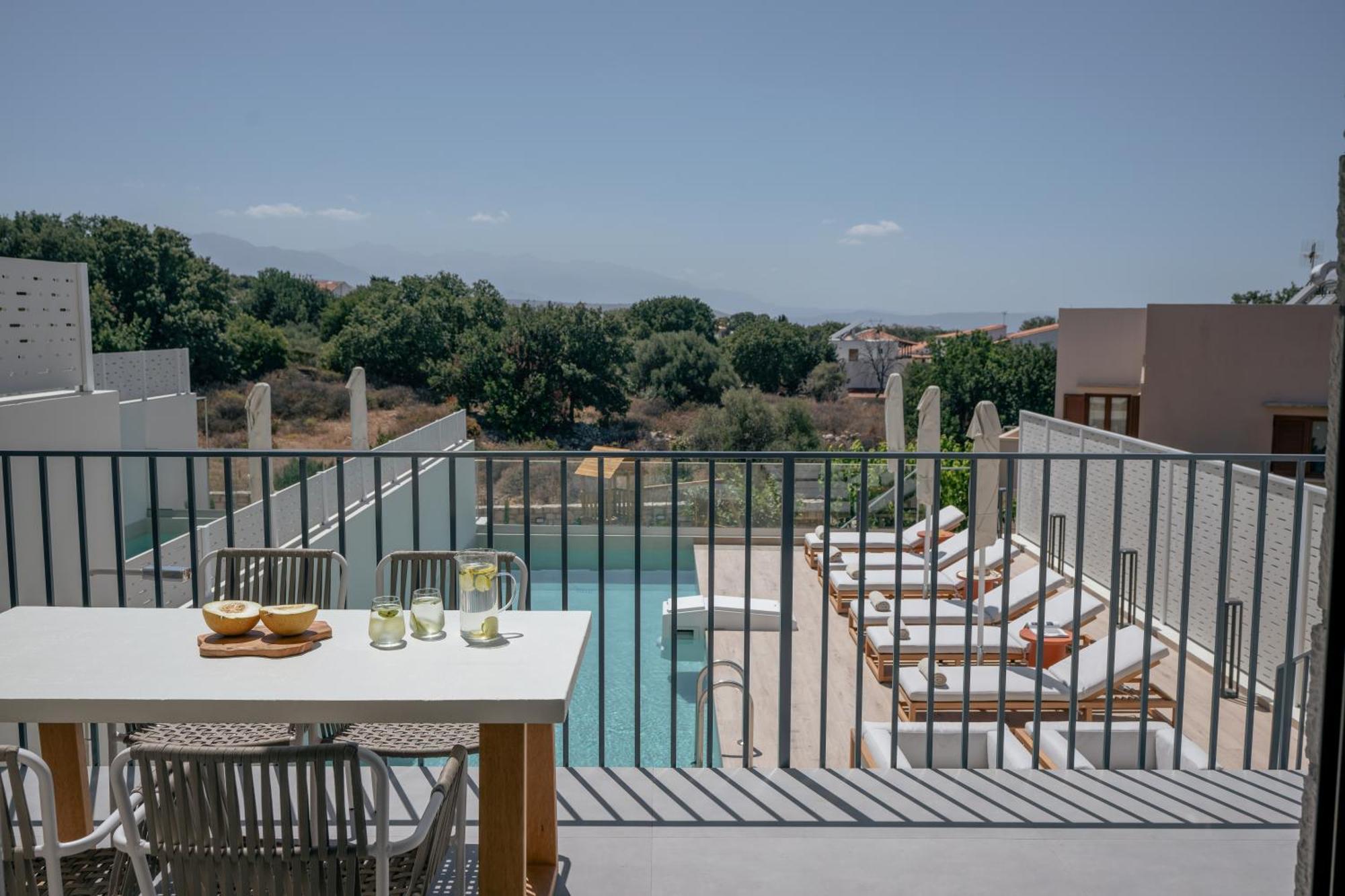 Aesthete Villa Gallos